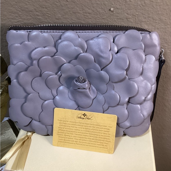 Patricia Nash Handbags - PATRICIA NASH Floral Embossed Clutch -STONE